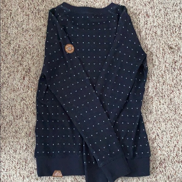 Sweater - Picture 2 of 3